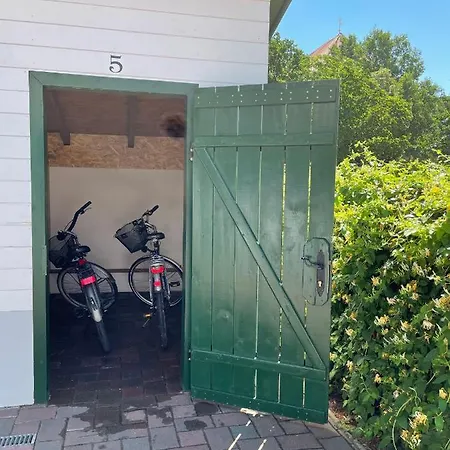 Bed & Breakfast Szin-es Vendeghaz