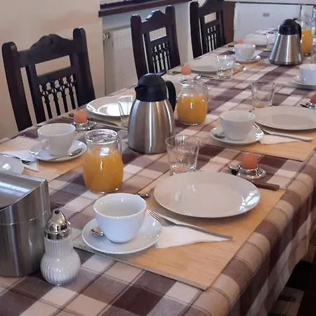 Szin-es Vendeghaz 3*